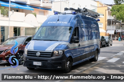 Volkswagen Crafter II serie 
Polizia di Stato
Unità Artificieri
Allestimento Tekne
POLIZIA M6638 
Parole chiave: Volkswagen Crafter_II_serie POLIZIAM6638