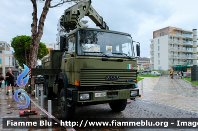 Iveco 260-35 
Aeronautica Militare
51° Stormo Istrana (TV)
Esemplare con gru Pagliero
AM 14324 
Parole chiave: Iveco 260-35 AM14324 JEAS-2023