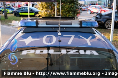 Alfa-Romeo Nuova Giulia 
Polizia di Stato
Squadra Volante
Allestimento FCA
POLIZIA M7720
Parole chiave: Alfa-Romeo Nuova_Giulia POLIZIAM7720