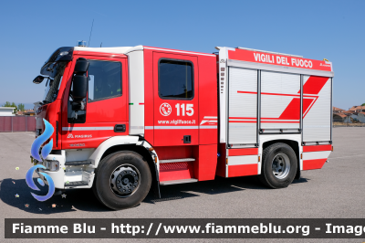 Iveco EuroCargo MaxiCity 180E30 III serie
Vigili del Fuoco
Comando Provinciale di Padova
Distaccamento Permanente di Cittadella
AutoPompaSerbatoio allestimento Iveco-Magirus
VF 29216
Parole chiave: Iveco EuroCargo_MaxiCity_180E30_IIIserie VF29216