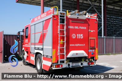 Iveco EuroCargo MaxiCity 180E30 III serie
Vigili del Fuoco
Comando Provinciale di Padova
Distaccamento Permanente di Cittadella
AutoPompaSerbatoio allestimento Iveco-Magirus
VF 29216
Parole chiave: Iveco EuroCargo_MaxiCity_180E30_IIIserie VF29216