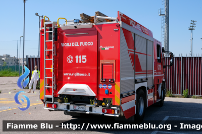 Iveco EuroCargo MaxiCity 180E30 III serie
Vigili del Fuoco
Comando Provinciale di Padova
Distaccamento Permanente di Cittadella
AutoPompaSerbatoio allestimento Iveco-Magirus
VF 29216
Parole chiave: Iveco EuroCargo_MaxiCity_180E30_IIIserie VF29216