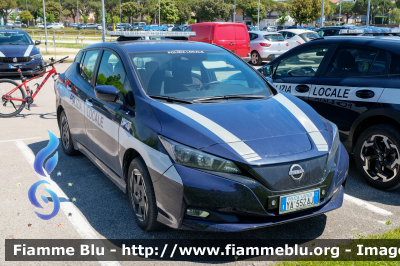 Nissan Leaf II serie 
Polizia Locale Cavallino-Treporti (VE)
Allestimento Futura Veicoli Speciali
Codice Veicolo: 02
POLIZIA LOCALE YA 552 AJ 
Parole chiave: Nissan Leaf_IIserie POLIZIALOCALEYA552AJ