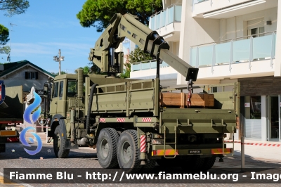 Iveco 260-35 
Aeronautica Militare
51° Stormo Istrana (TV)
Esemplare con gru Pagliero
AM 14324 
Parole chiave: Iveco 260-35 AM14324 JEAS-2024