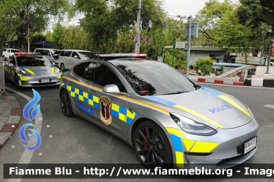 Tesla Model 3
ราชอาณาจักรไทย - Thailand - Tailandia
สำนักงานตำรวจแห่งชาติ - Royal Thai Police
SSD Special Operation
