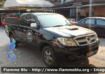 Toyota Hilux IV serie
ราชอาณาจักรไทย - Thailand - Tailandia
สำนักงานตำรวจแห่งชาติ - Royal Thai Police
SWAT
