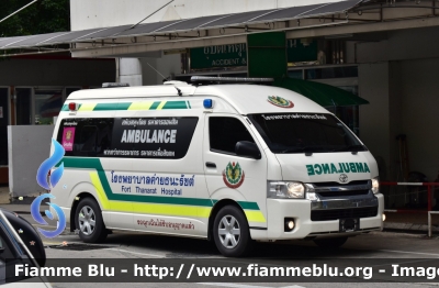 Toyota Commuter
ราชอาณาจักรไทย - Thailand - Tailandia
Fort Thanarat Hospital
Parole chiave: Ambulanza Ambulance