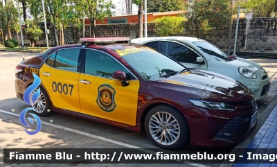 Toyota New Camry
ราชอาณาจักรไทย - Thailand - Tailandia
สำนักงานตำรวจแห่งชาติ - Royal Thai Police
Highway Patrol
