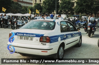 Fiat Marea I serie
Polizia Municipale Napoli
Codice Automezzo: 169
Parole chiave: Fiat Marea_Iserie