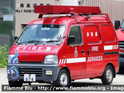 Suzuki ?
香港 - Hong Kong
消防處 - Fire Services Department
F 674
