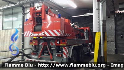 Astra HD/ 64.38
Vigili del Fuoco
Comando Provinciale di Sassari
AutoGru da 30 ton allestimento Cormach
VF 20835
