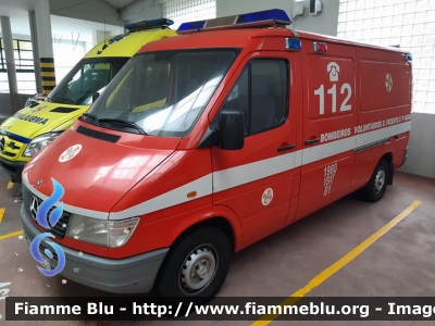 Mercedes-Benz Sprinter I serie
Portugal - Portogallo
Madeira - Bombeiros Voluntários Sao Vicente
