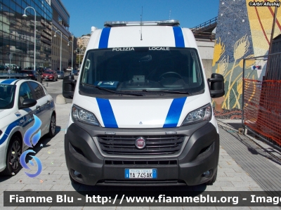 Fiat Ducato X290 
Polizia Locale 
Comune di Genova 
Unità Mobile 
Allestimento Bertazzoni Veicoli Speciali 
POLIZIA LOCALE YA 745 AK

Parole chiave: Fiat Ducato_X290 POLIZIALOCALEYA745AK