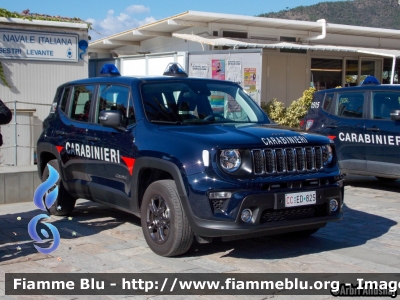 Jeep Renegade restyle 
Arma dei Carabinieri 
Unità Territoriale 
Allestimento FCA
CC ED 825
Parole chiave: Jeep Renegade_restyle CCED825