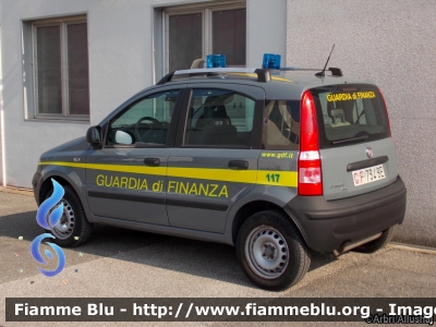 Fiat Nuova Panda 4x4 I serie
Guardia di Finanza 
Soccorso Alpino
GdiF 734 BE
Parole chiave: Fiat Nuova_Panda_4x4_Iserie GdiF734BE