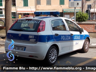 Fiat Grande Punto
Fiat Grande Punto
Polizia Municipale Sori (GE)
POLIZIA LOCALE YA 307 AC
Parole chiave: Fiat Grande_Punto POLIZIALOCALEYA307AC