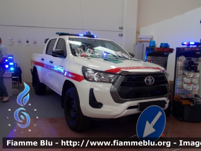 Toyota Hilux VI serie
Vigili del Fuoco 
Comando Provinciale di Prato
Allestimento IndiaUnoZero

Parole chiave: Toyota Hilux_VIserie