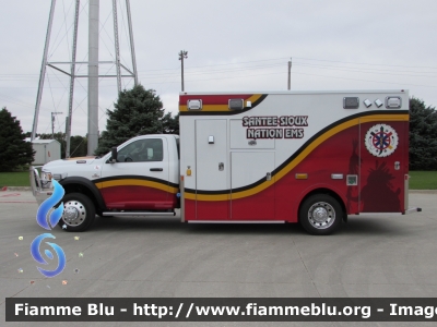 RAM 4500
United States of America - Stati Uniti d'America
Santee Sioux Nation EMS NE
Parole chiave: Ambulance Ambulanza