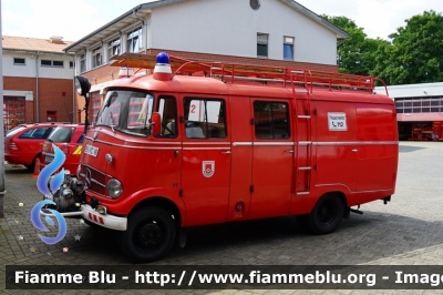 Mercedes-Benz ?
Bundesrepublik Deutschland - Germany - Germania
Feuerwehr Osnabrück
