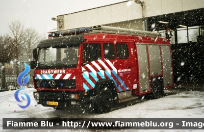 Mercedes-Benz ?
Nederland - Paesi Bassi
Brandweer Regio 21 Brabant-Noord
