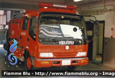 Isuzu ?
日本国 Nippon-koku - Giappone
東京消防庁 Tokyo Shōbōchō - Vigili del fuoco Tokyo
