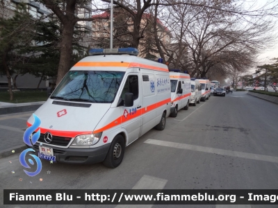 Mercedes-Benz Sprinter II serie
中国 - China - Cina
Běijīng Ambulance
Parole chiave: Ambulance Ambulanza