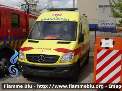 Mercedes-Benz Sprinter III serie
Koninkrijk België - Royaume de Belgique - Königreich Belgien - Belgio
Brandweer Antwerpen - Anvers
Parole chiave: Ambulance Ambulanza