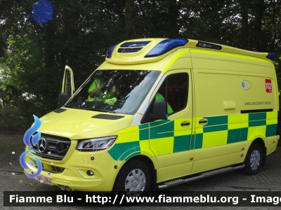 Mercedes-Benz Sprinter III serie restyle
Koninkrijk België - Royaume de Belgique - Königreich Belgien - Belgio
Ambulancedienst Beerse
Parole chiave: Ambulanza Ambulance