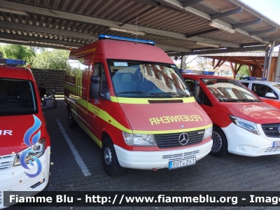 Mercedes-Benz Sprinter I serie
Bundesrepublik Deutschland - Germany - Germania
Feuerwehr Bottrop NW
