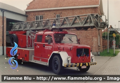 Magirus-Deutz ?
Koninkrijk België - Royaume de Belgique - Königreich Belgien - Kingdom of Belgium - Belgio
Brandweer Sint Gills Waas
