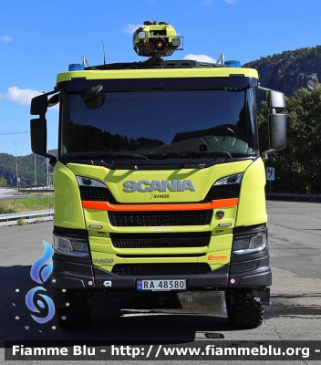 Scania P500
Kongeriket Norge - Kongeriket Noreg - Norvegia
Avinor Gestione Aereoporti
