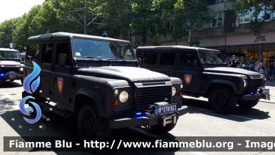 Land Rover Defender 90
Република Србија - Repubblica Serba
Жандармерија - Gendarmeria
