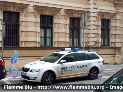 Skoda Octavia Wagon V serie 
Slovenská Republika - Slovacchia
Mestska Policia Bratislava - Polizia Locale Bratislava
