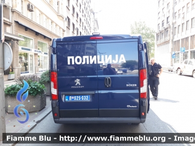 Peugeot Boxer IV serie
Република Србија - Repubblica Serba
Полиција Србије - Polizia Serba
