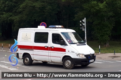 Mercedes-Benz Sprinter II serie
Република Србија - Repubblica Serba
Hospital Saint Sava
Parole chiave: Ambulanza Ambulance