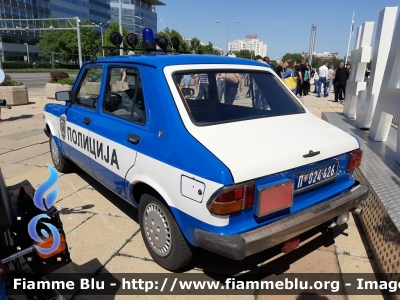 Zastava 101
Република Србија - Repubblica Serba
Полиција Србије - Polizia Serba
