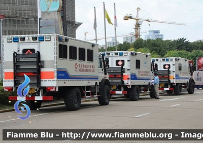 Mercedes-Benz Unimog 
中国 - China - Cina
Shanghai Ambulance /WHO World Health Organization
emergenza Coronavirus
