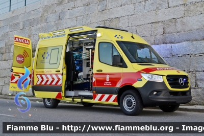 Mercedes-Benz Sprinter III serie restyle
España - Spain - Spagna
SUC - Servicio de Urgencias Canario
Parole chiave: Ambulanza Ambulance