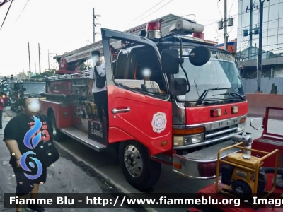 Mitsubishi Fuso 
Repúbliká ng Pilipinas - Republic of the Philippines - Filippine
Volunteer Associations Fire And Rescue Manila
