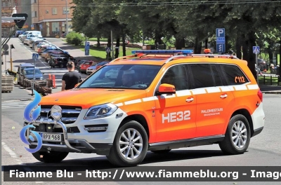 Mercedes-Benz classe GL
Suomi Finland - Finlandia
Helsingin Pelastuslaitos - Servizi di Emergenza Citta di Helsinki
