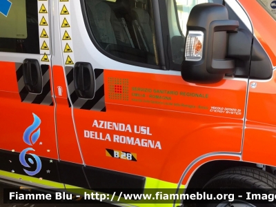 Fiat Ducato X290
118 Romagna Soccorso
Azienda USL della Romagna
Ambito Territoriale di Rimini
"BRAVO 28"
Allestita Safety Car Rimini
Parole chiave: Fiat Ducato_X290 Ambulanza