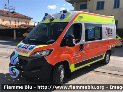 Fiat Ducato X290
118 Romagna Soccorso
Azienda USL della Romagna
Ambito Territoriale di Forlì
"FO016"
Allestita Safety Car Rimini
Parole chiave: Fiat Ducato_X290 Ambulanza