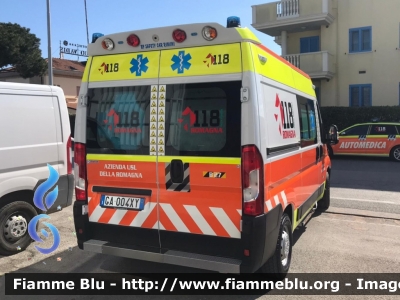 Fiat Ducato X290
118 Romagna Soccorso
Azienda USL della Romagna
Ambito Territoriale di Rimini
"BRAVO 27"
Allestita Safety Car Rimini
Parole chiave: Fiat Ducato_X290 Ambulanza