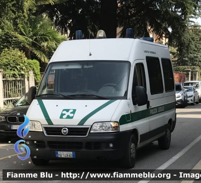 Fiat Ducato III serie
Polizia Locale Varese
Codice Automezzo: 51
POLIZIA LOCALE YA 148 AD
Parole chiave: Fiat Ducato_IIIserie POLIZIALOCALEYA148AD