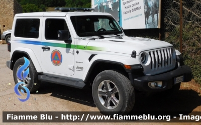 Jeep Wrangler Sahara
Regione Abruzzo
Protezione Civile

Parole chiave: Jeep Wrangler_Sahara