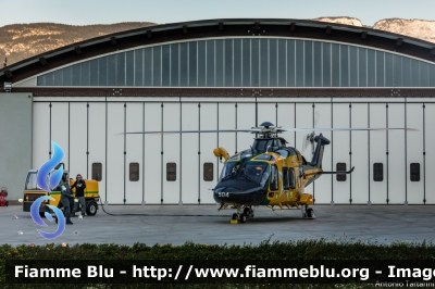 Agusta Westland AW169
Guardia di Finanza
Reparto Operativo Aereonavale
Sezione Aerea di Bolzano
Volpe 504
Parole chiave: Agusta_Westland AW169 GF504