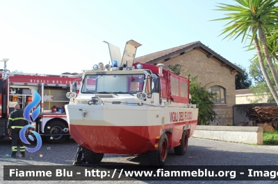 Iveco 6640G
Vigili del Fuoco
Comando Provinciale di Napoli
Allestita Iveco-Magirus
VF 14594
Parole chiave: Iveco 6640G VF145594