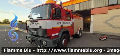 Iveco 190-26
Vigili del Fuoco
Comando Provinciale di Cremona
Distaccamento Volontario di Piadena
VF 16006
Parole chiave: Iveco 190-26 VF16006