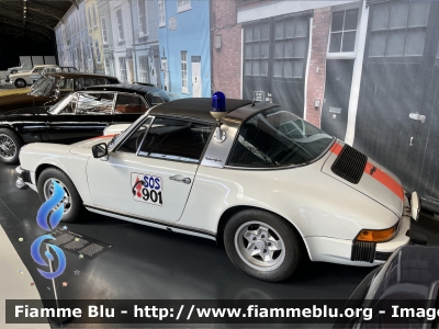 Porsche 911 
Koninkrijk België - Royaume de Belgique - Königreich Belgien - Belgio
Gendarmeria - Gendarmerie - Rijkswacht
Conservata presso il Museo dell'auto di Bruxelles

Parole chiave: Porsche 911 