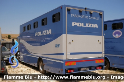 Iveco EuroCargo 160-280 IV serie
Polizia di Stato
Reparto a Cavallo
Allestimento Valli
POLIZIA M4317
Parole chiave: Iveco EuroCargo_160-280_IVserie POLIZIAM4317